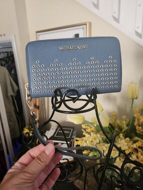 Michael Kors Hayes Leather Grommets Phone Wallet Wristlet